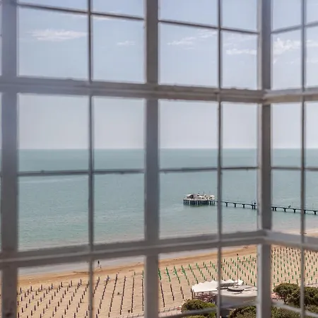 アパート Skyline Lignano *